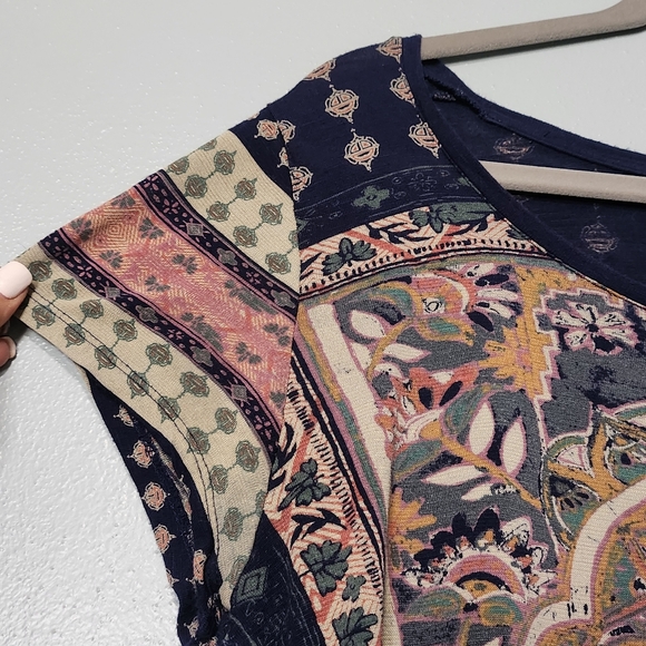 LUCKY BRAND Y2K Bohemian Indian Tapestey Indigo Short Sleeve Top Size Large - Picture 3 of 13